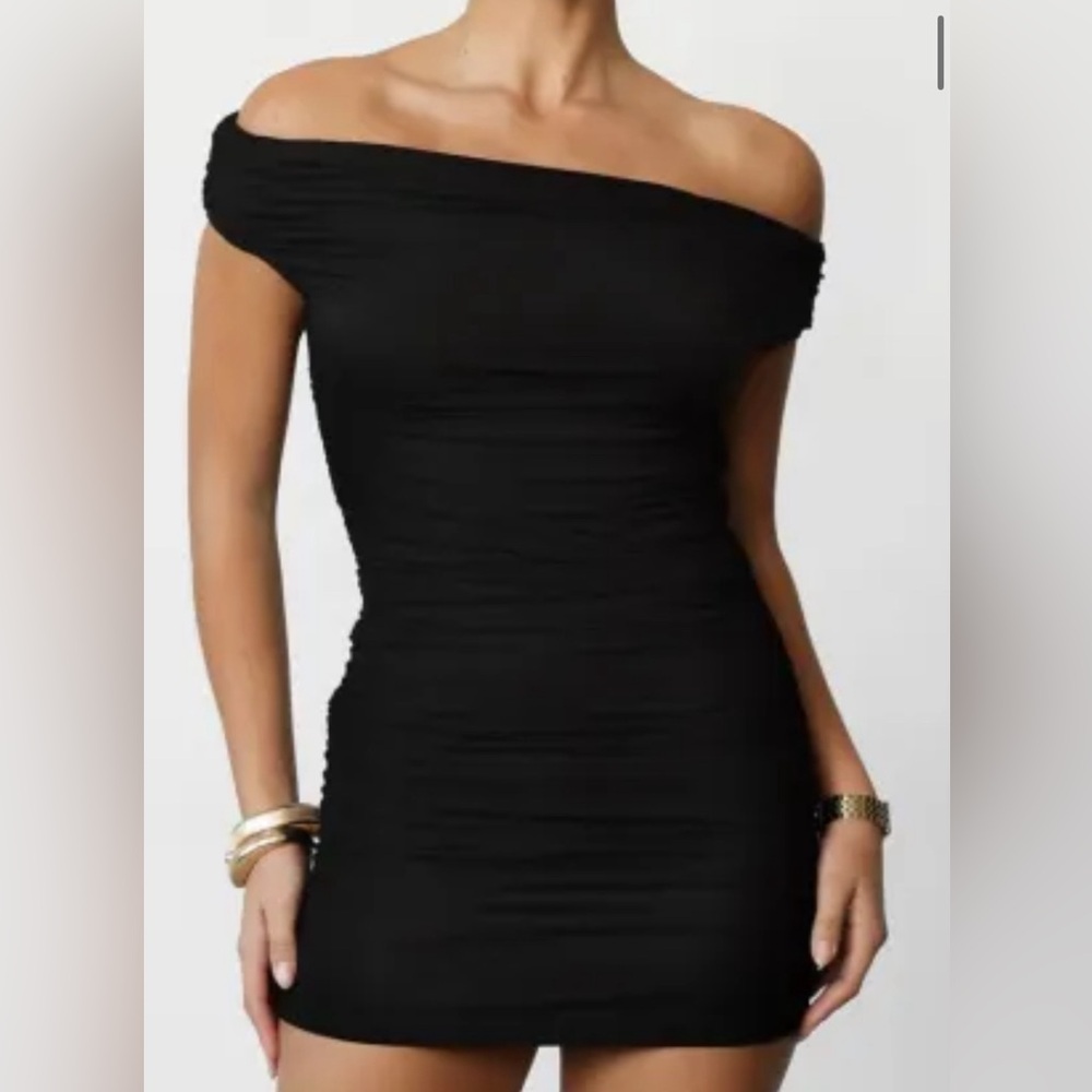 Elegant Black Dress